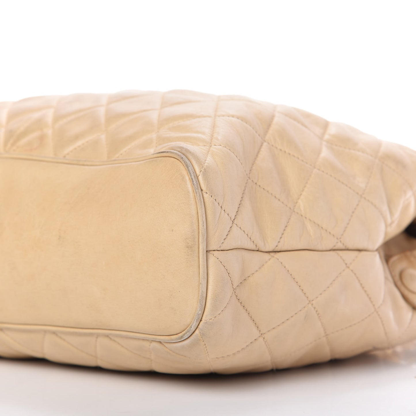 Lambskin Quilted Shoulder Bag Beige