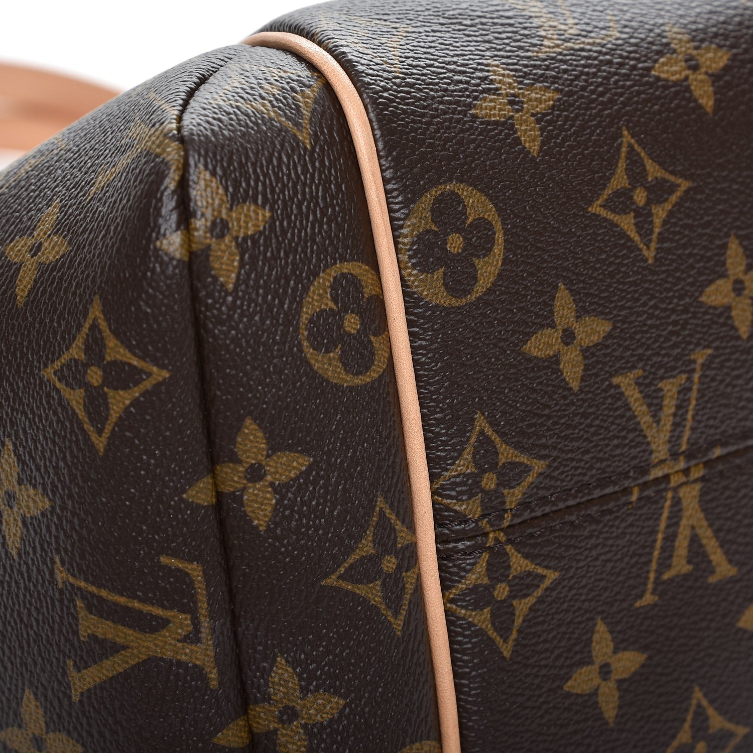 Louis Vuitton Monogram Totally MM 8 of 9