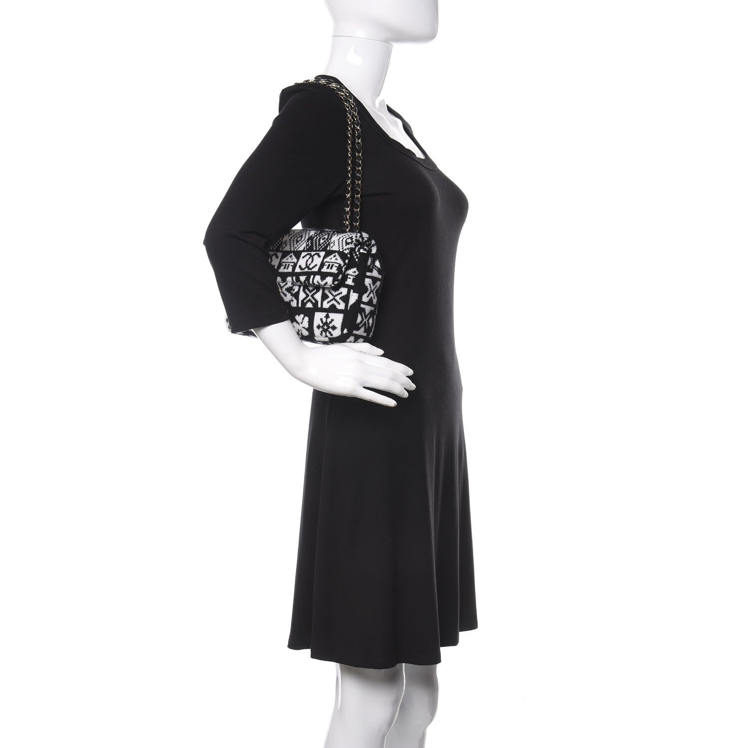 Chanel Cashmere Knit Coco Neige Flap Black White 2 of 10