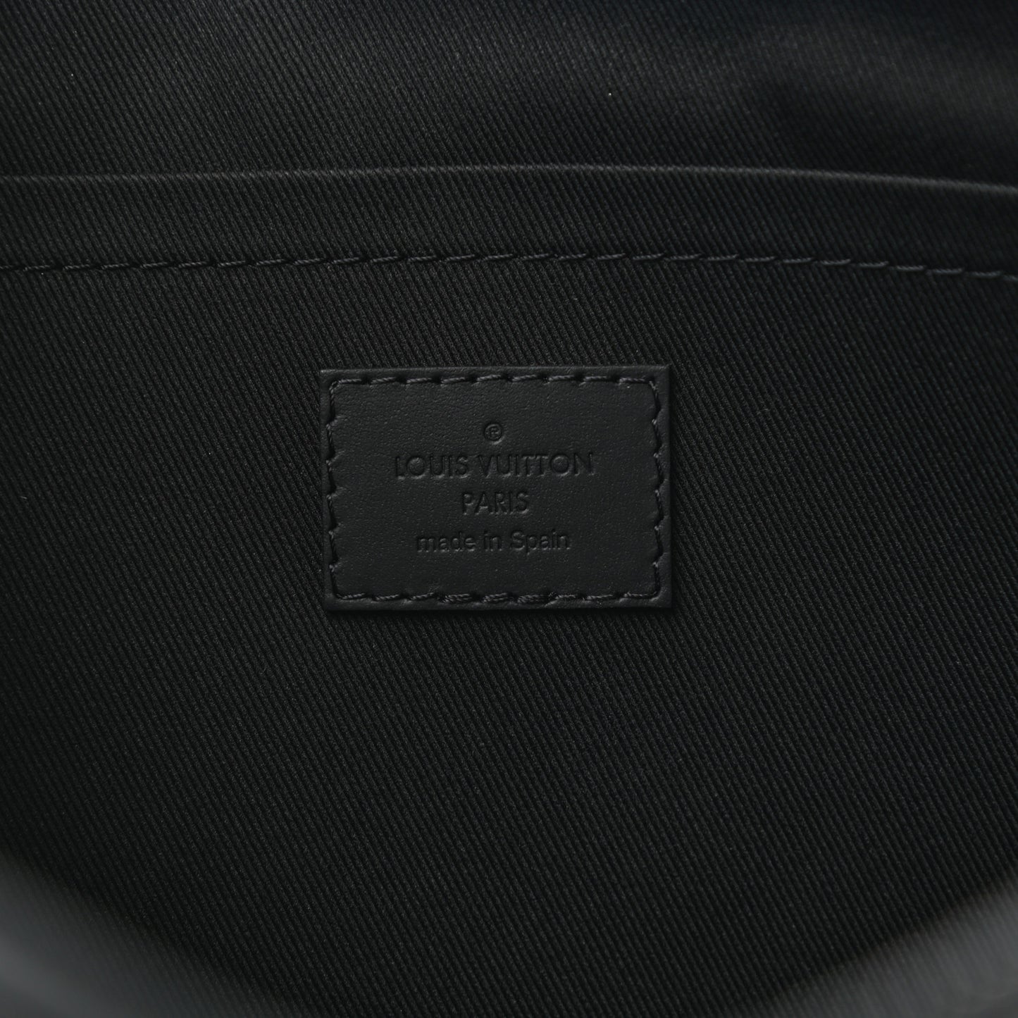 Calfskin Monogram Shadow Discovery Pochette Black