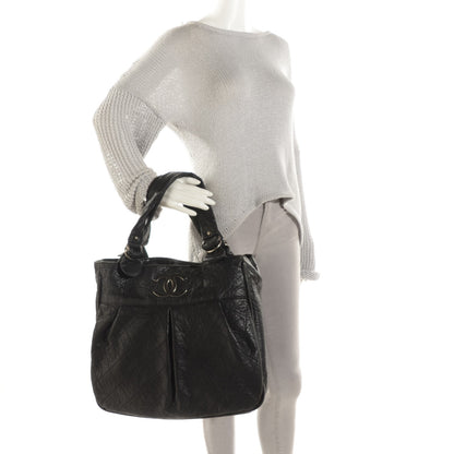 Chanel Distressed Lambskin Le Marais Tote Black 3 of 14