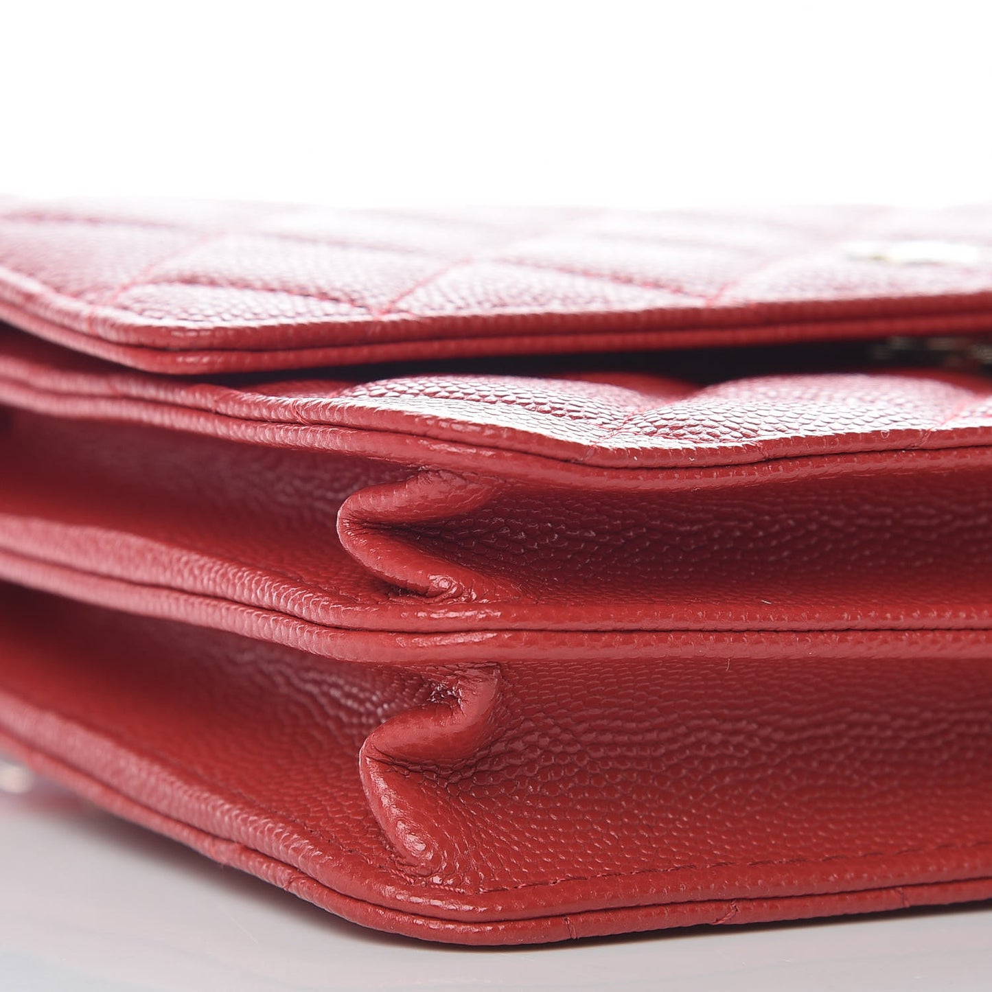 Caviar Quilted Square Wallet On Chain WOC Red