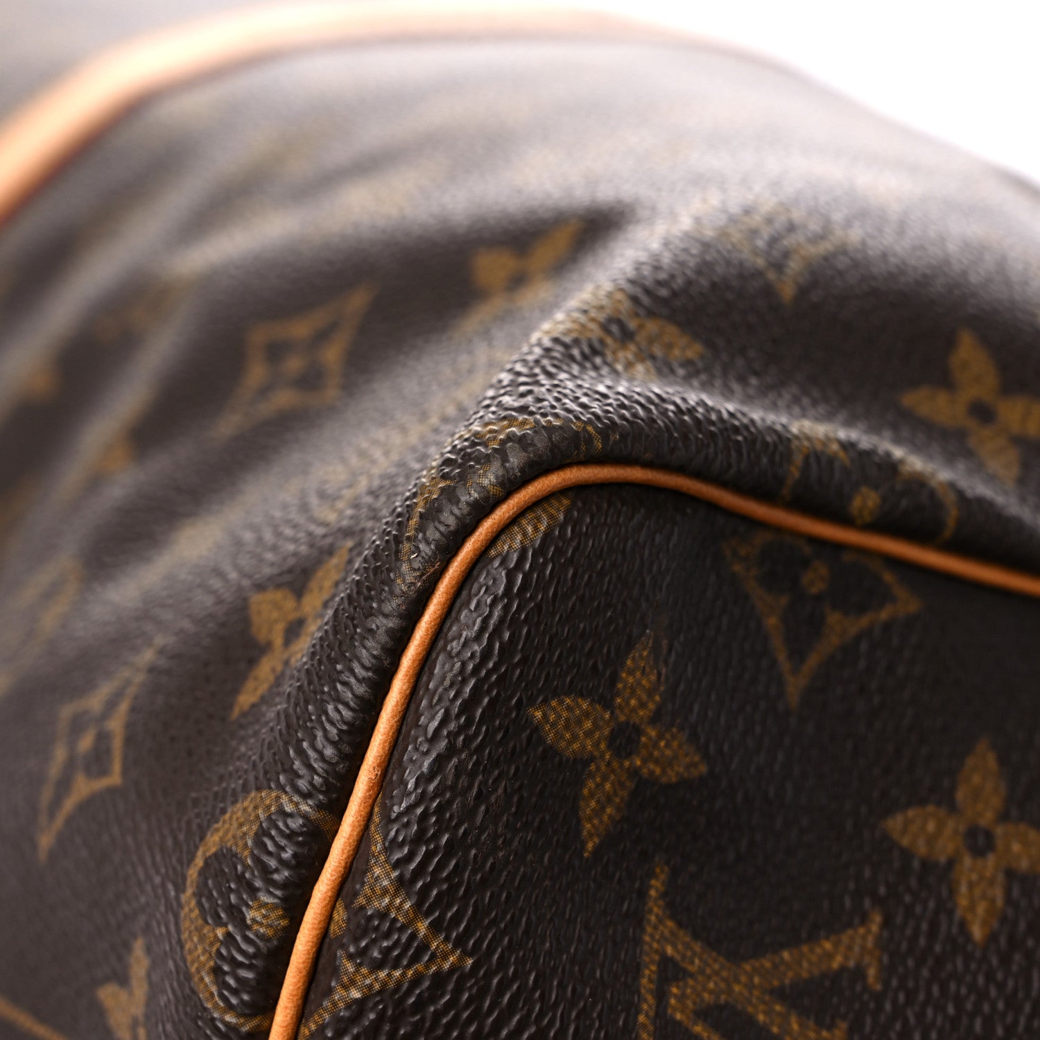 Louis Vuitton Monogram Keepall 60 11 of 29