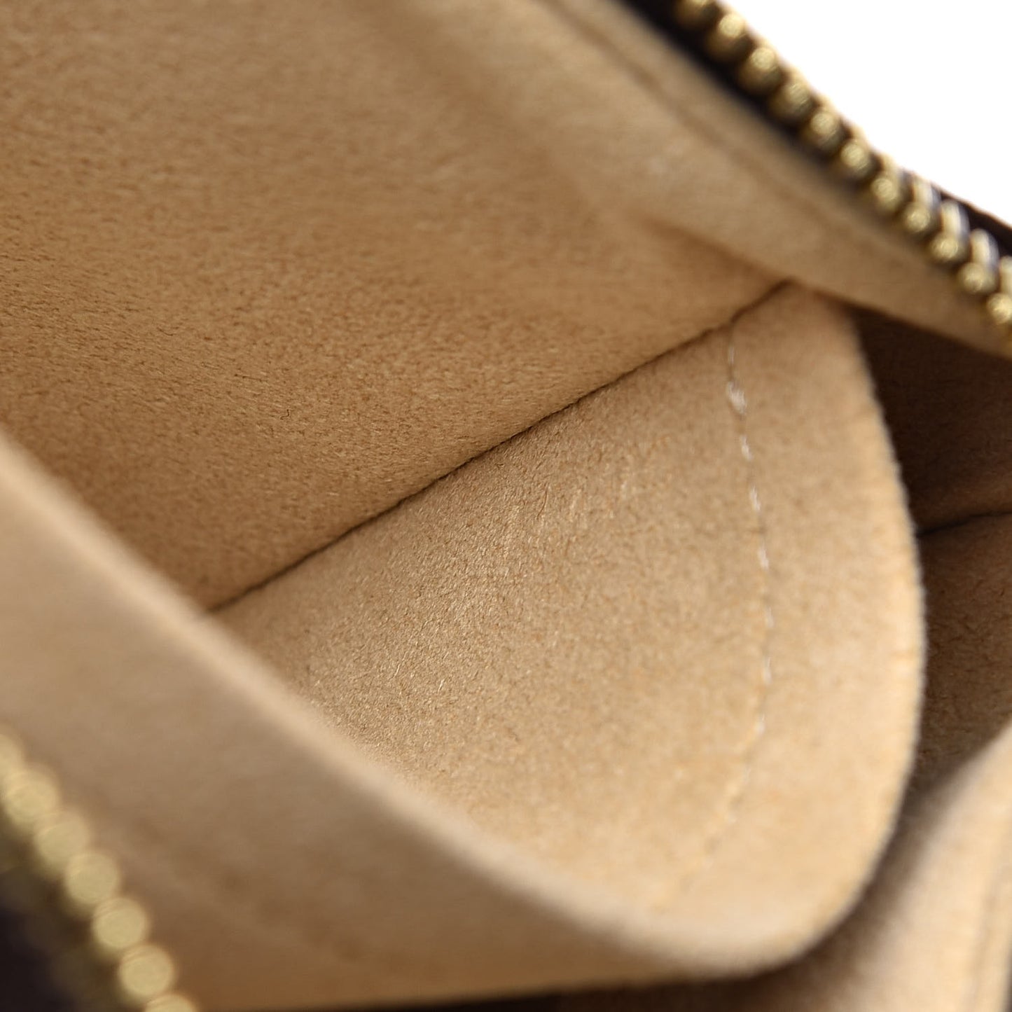 Monogram Pochette Milla MM