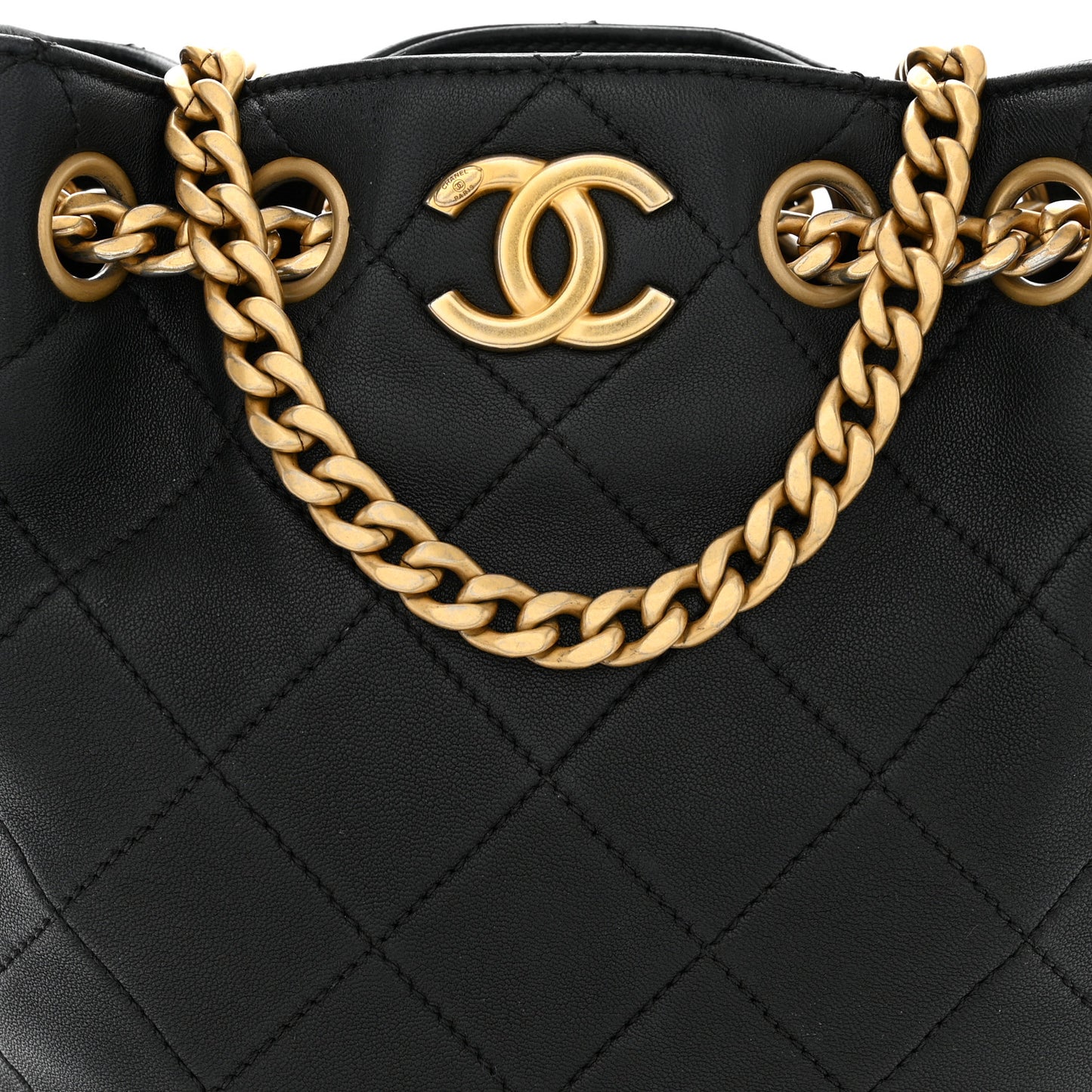 Lambskin Resin Quilted Small Pearl Samba Bucket Bag Black