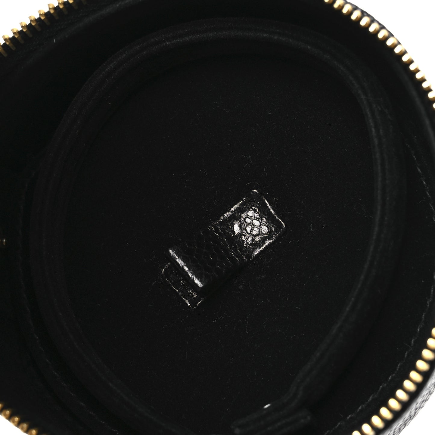 Caviar Round Jewelry Travel Case Black