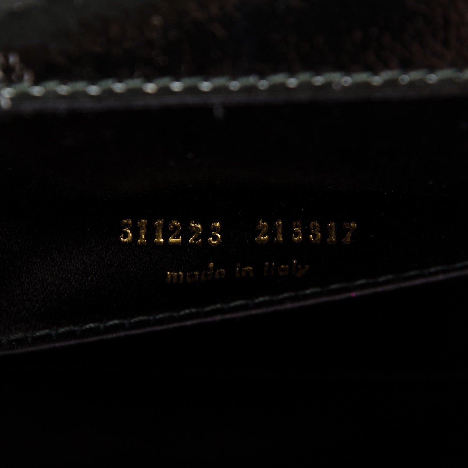 Saint Laurent Textured Patent Monogram Large Belle De Jour Clutch Black 7 of 7