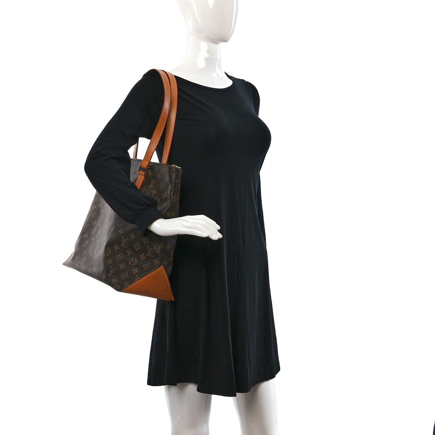 Louis Vuitton Monogram Cabas Mezzo 2 of 11