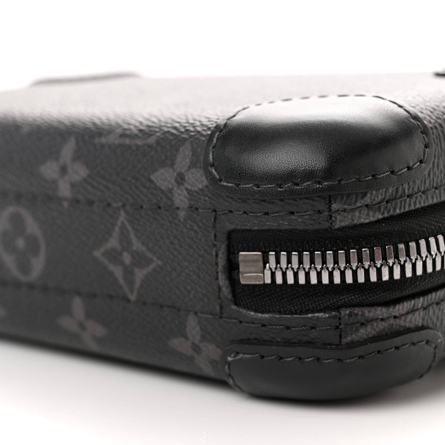 Louis Vuitton Monogram Eclipse Horizon Clutch 9 of 12