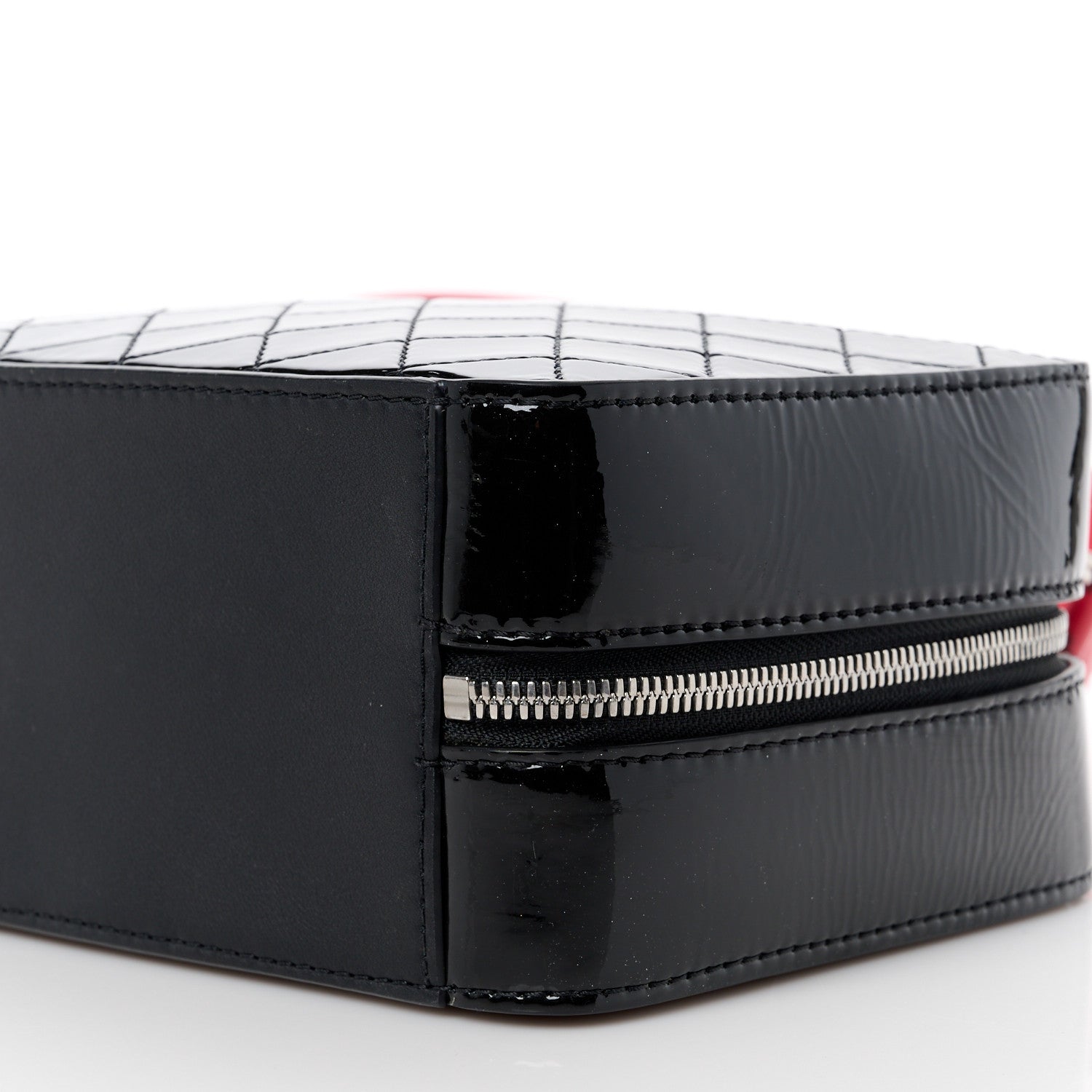 Chanel Patent Quilted Travel Kit Vanity Case Black 10 of 11