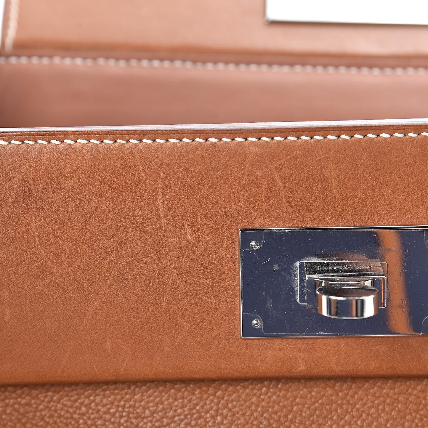 Barenia Faubourg 24/24 29 Fauve