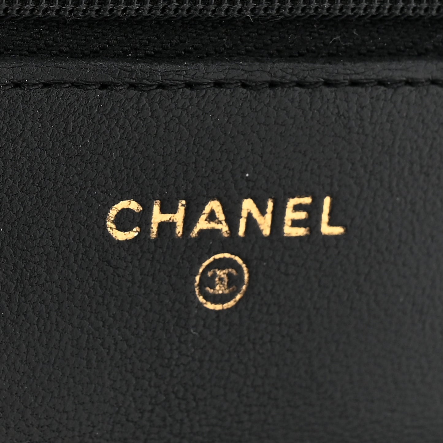 Lambskin Quilted Wallet On Chain WOC Black