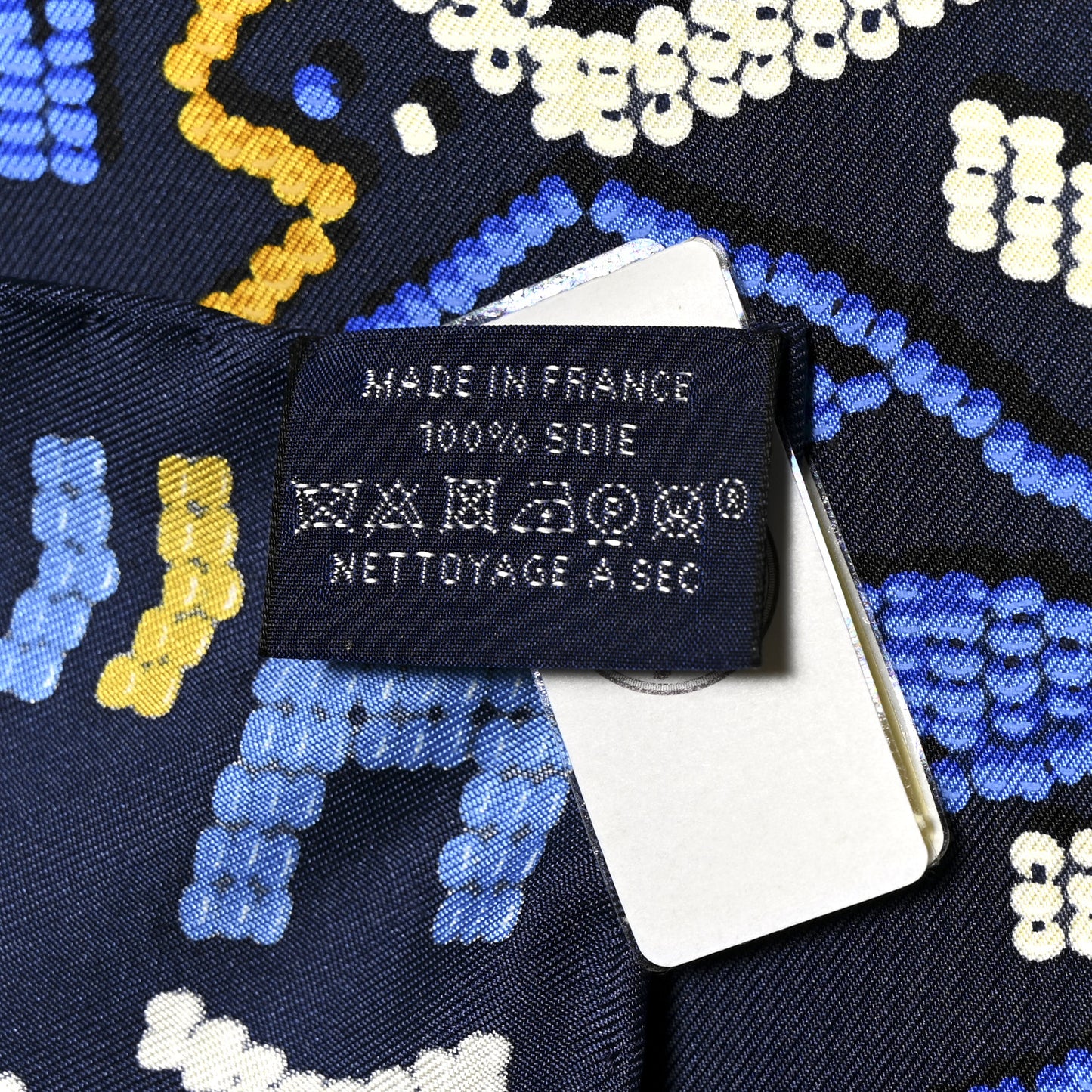 Silk Twill Kelly En Perles Giant Scarf 70 Marine Bleu Roy