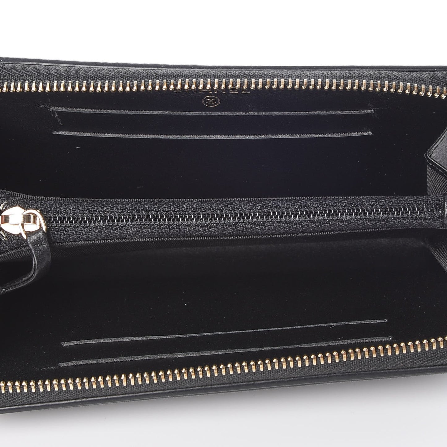 Caviar Quilted Small Filigree Zip Around Wallet Black