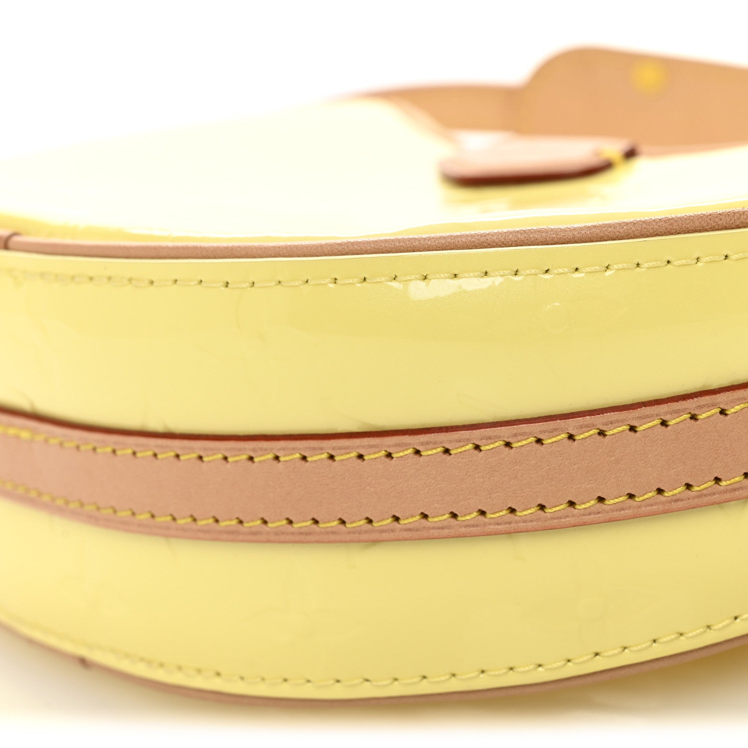 Louis Vuitton Vernis Croissant PM NM Pochette Chic And Yellow 9 of 10