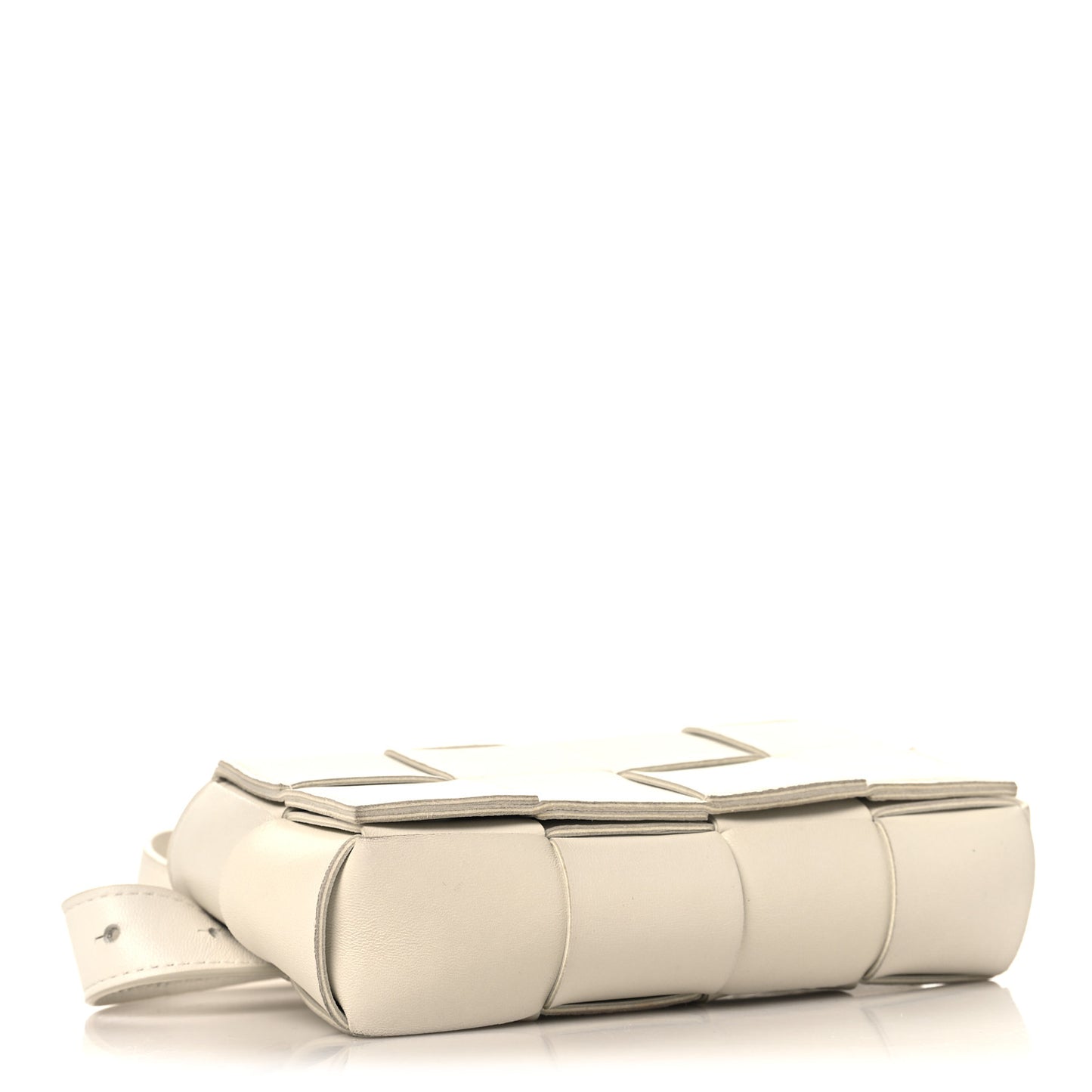 Nappa Maxi Intreccio The Belt Cassette Bag White
