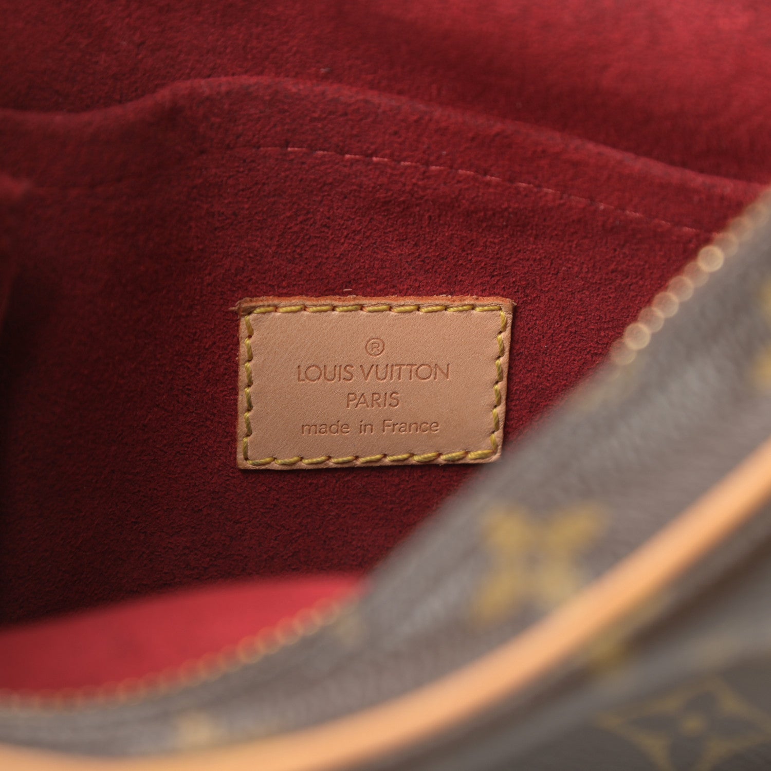Louis Vuitton Monogram Croissant MM 6 of 12