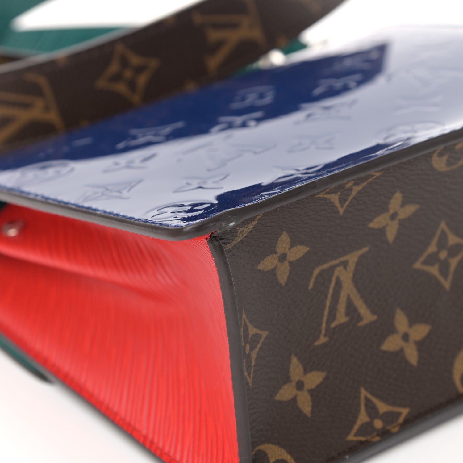 Louis Vuitton Vernis Epi Monogram Spring Street Blue 11 of 14