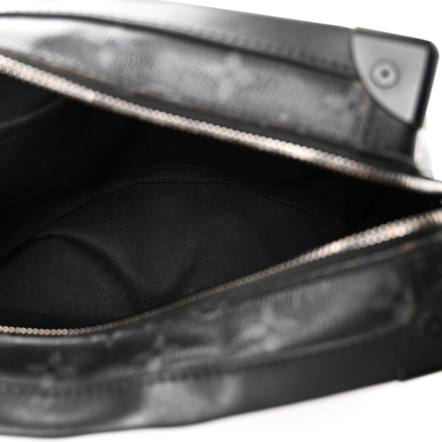 Monogram Eclipse Soft Trunk