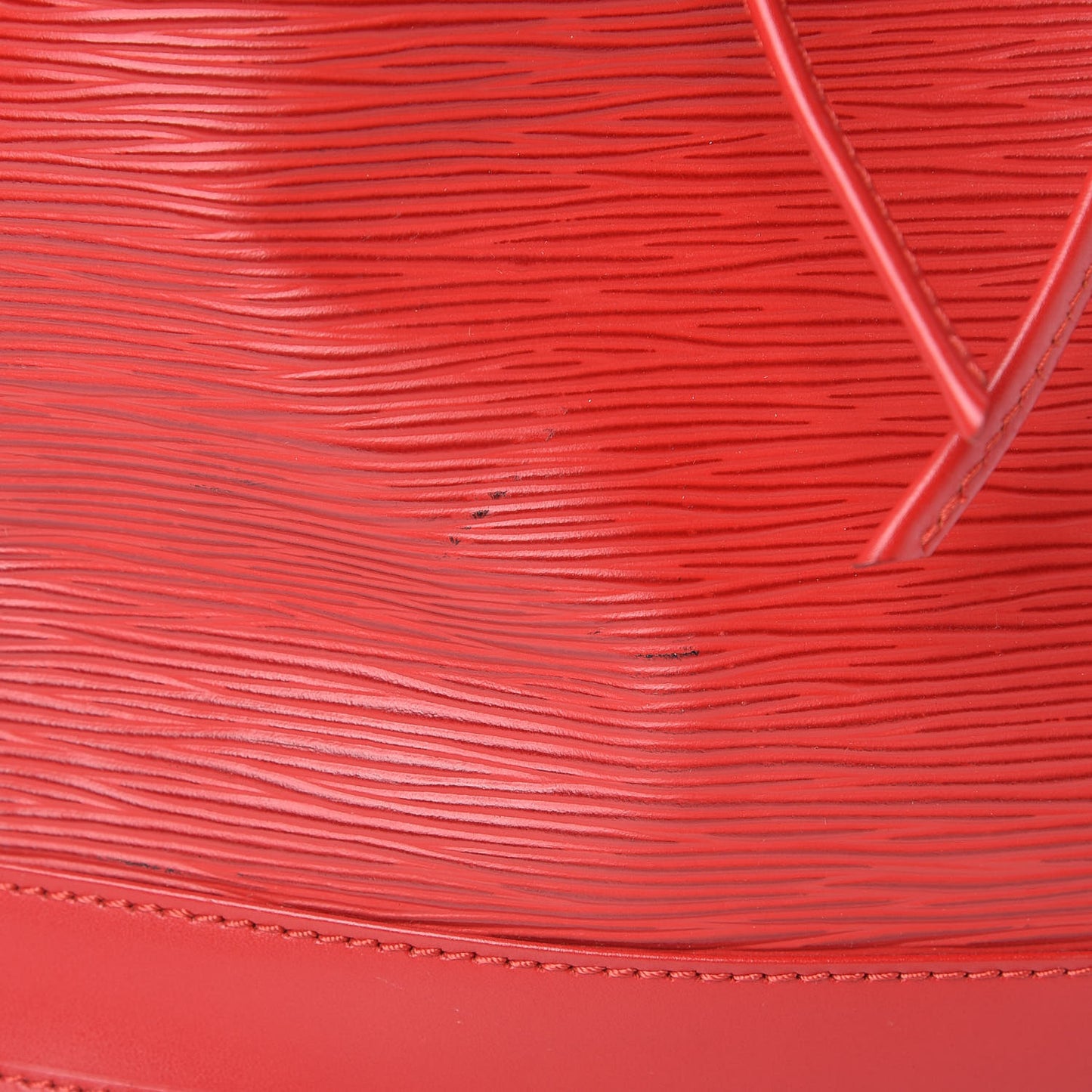 Epi Noe Castillan Red
