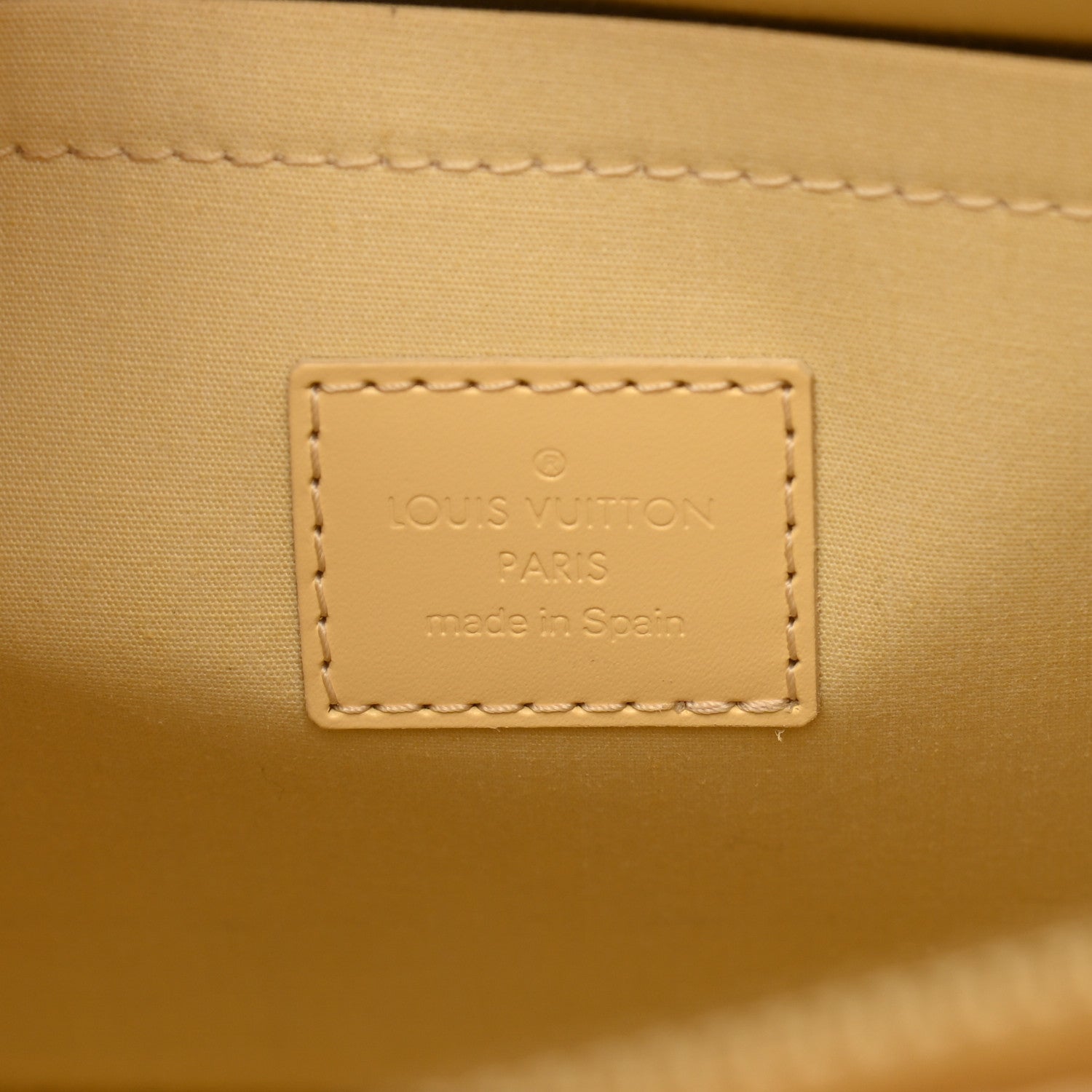 Louis Vuitton Epi Croisette PM Vanilla 6 of 22