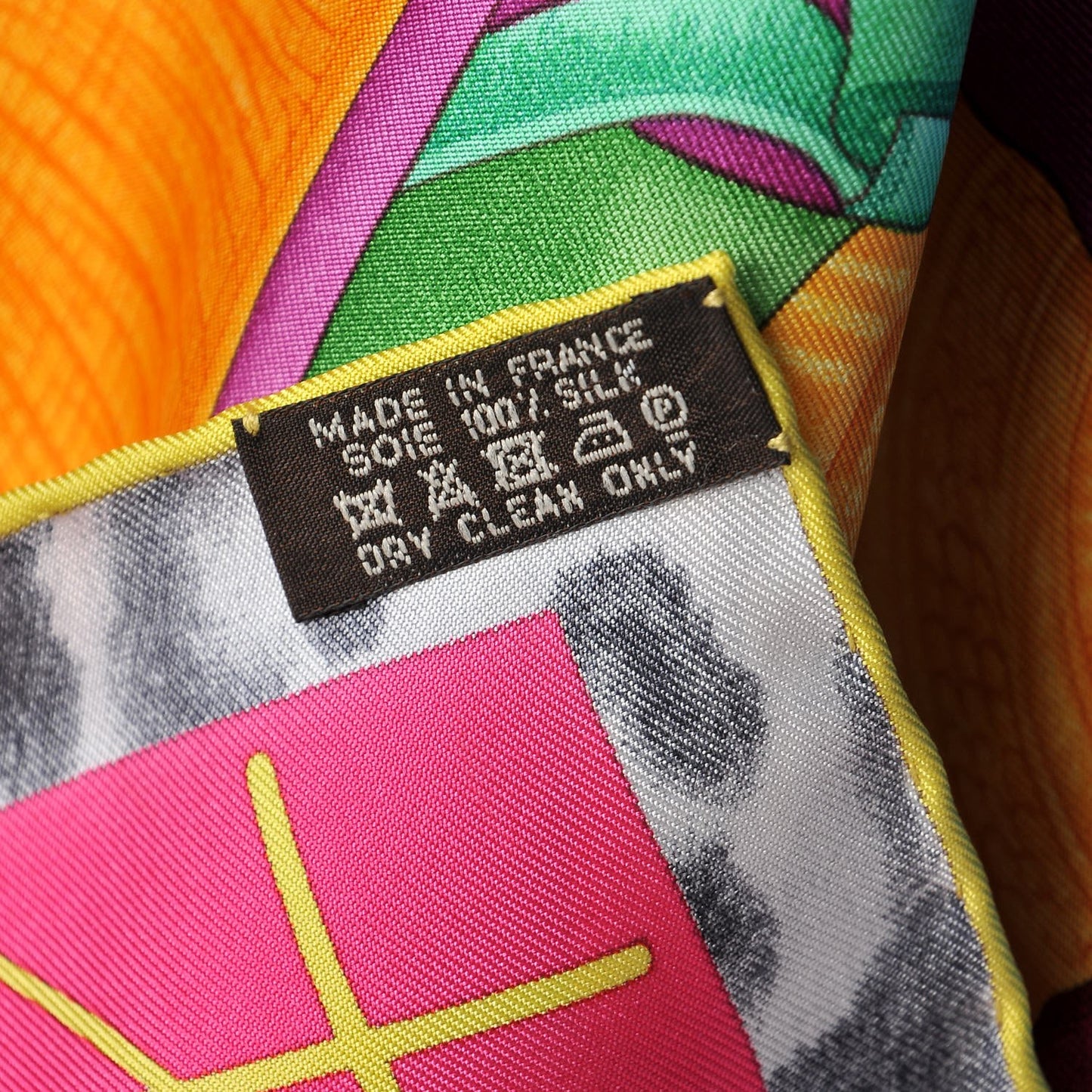 Silk Selle d'Officier En Grande Tenue Scarf 90 Bleu Cobalt Fuchsia Jaune