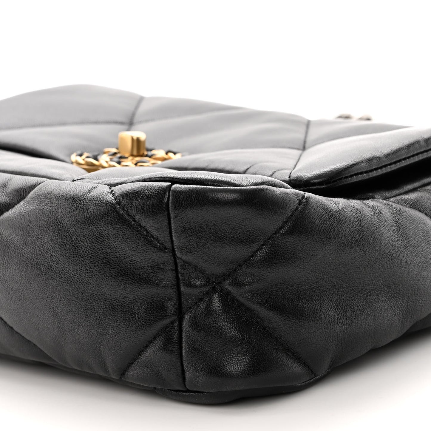 Lambskin Quilted Medium Chanel 19 Flap Black