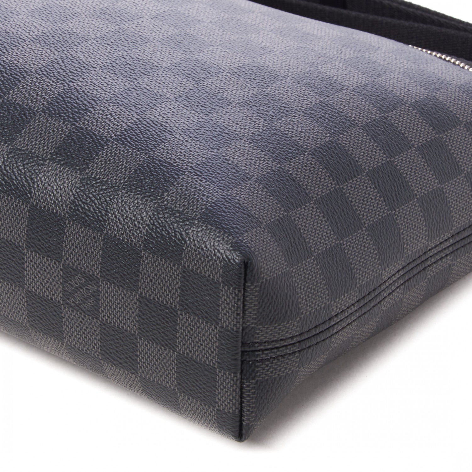 Louis Vuitton Damier Graphite Mick PM 5 of 8
