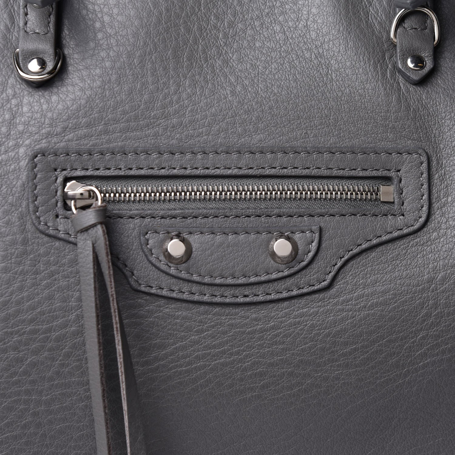 Balenciaga Veau Papier A4 Zip Around Tote Gris Acier 8 of 12