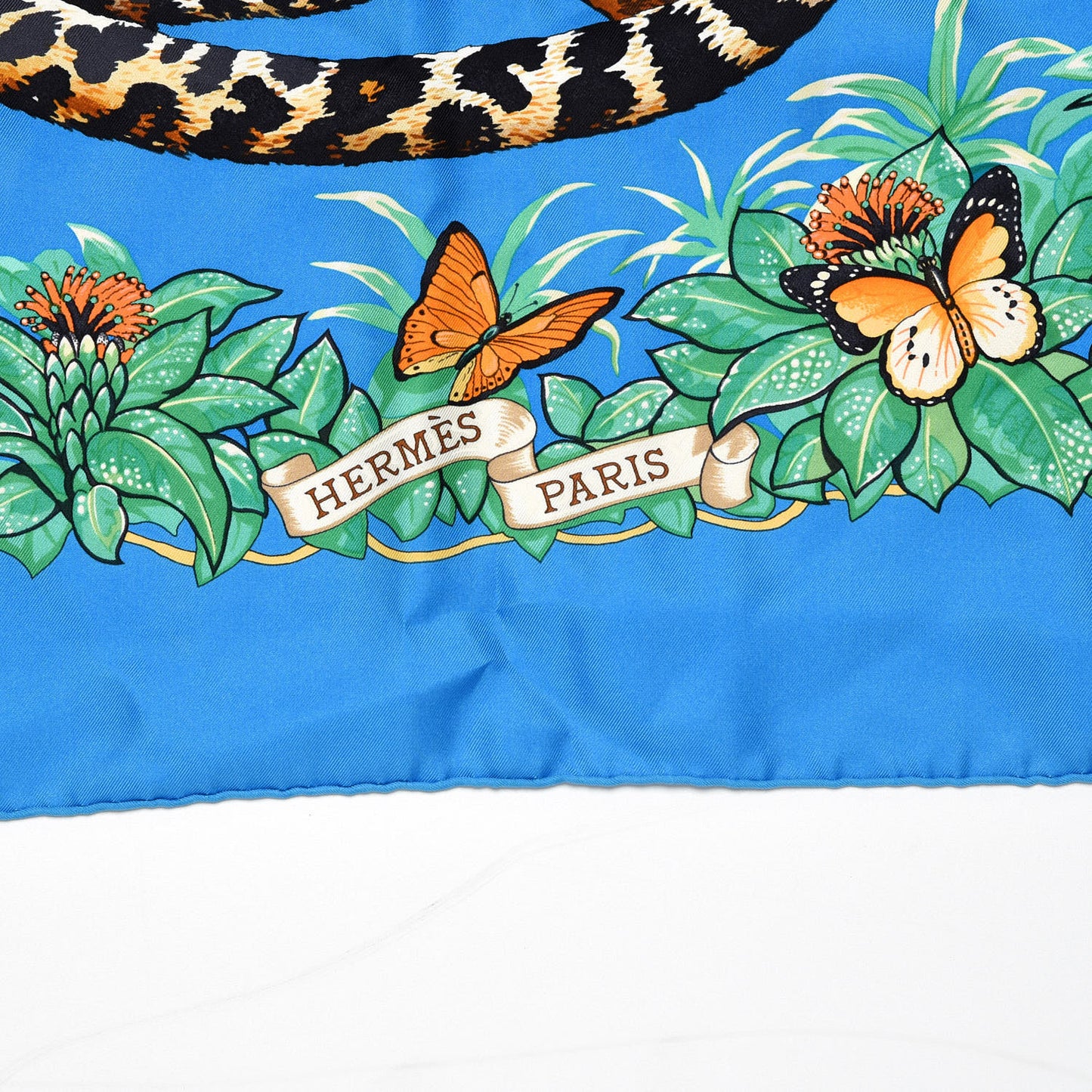 Silk Jungle Love Scarf 90
