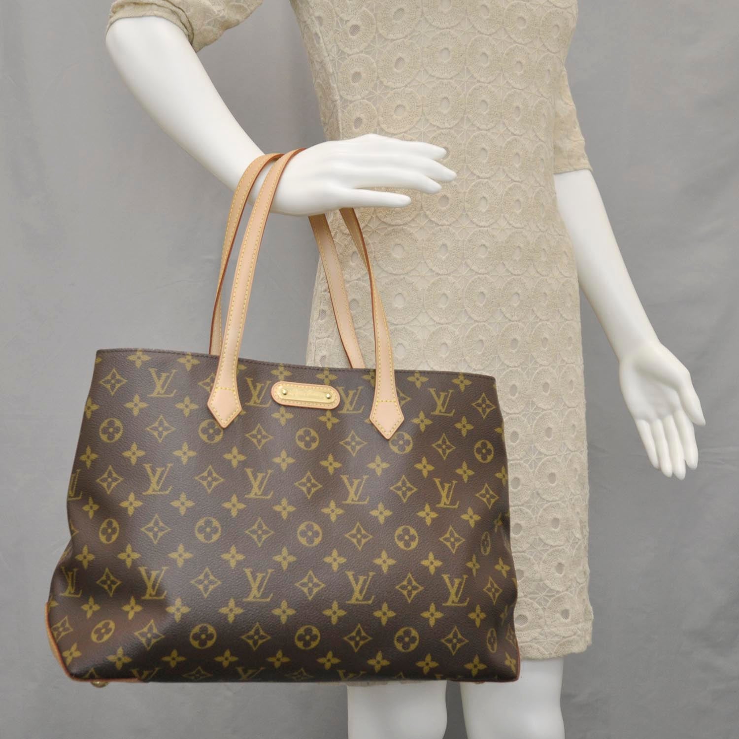 Louis Vuitton Monogram Wilshire MM 2 of 9
