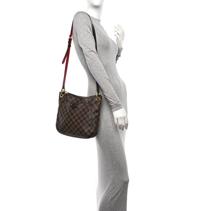 Louis Vuitton Damier Ebene South Bank Besace 2 of 11