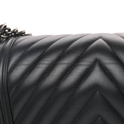Chanel Calfskin Chevron Quilted New Medium Boy Flap Black 10 of 11