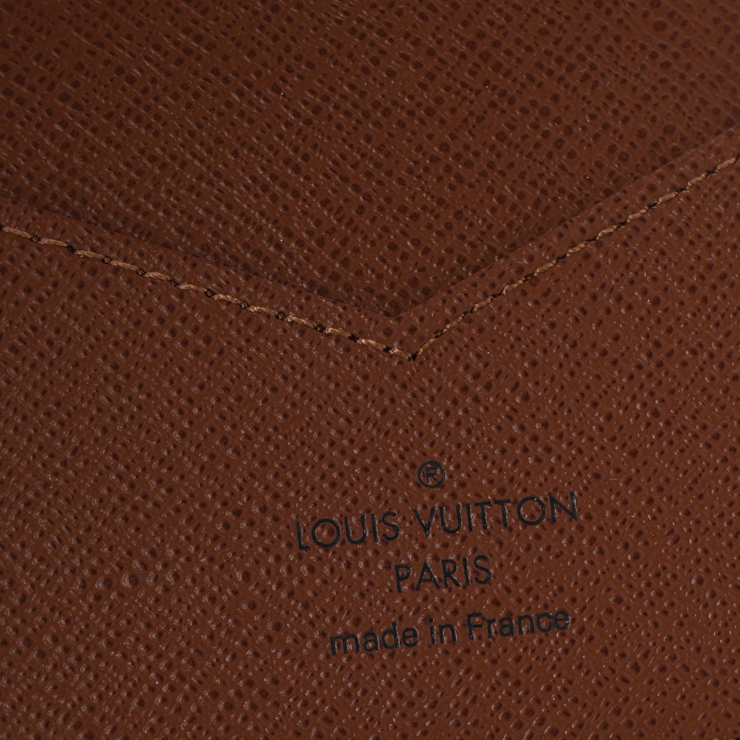 Louis Vuitton Monogram Passport Cover NM 6 of 7