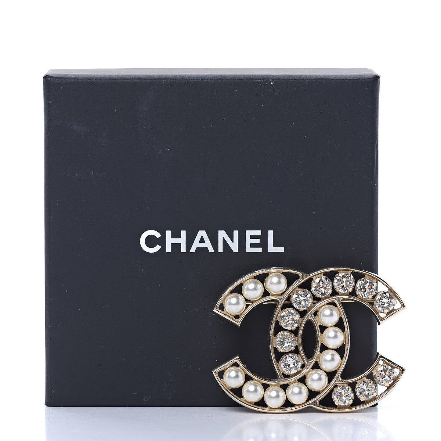 Pearl Crystal CC Brooch Gold Pearly White