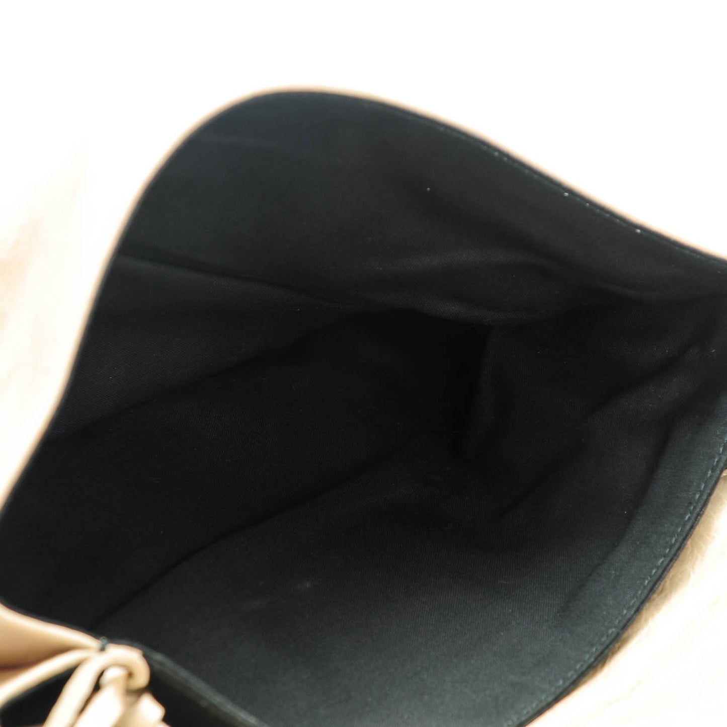 Agneau Classic Hardware Envelope Clutch Sahara