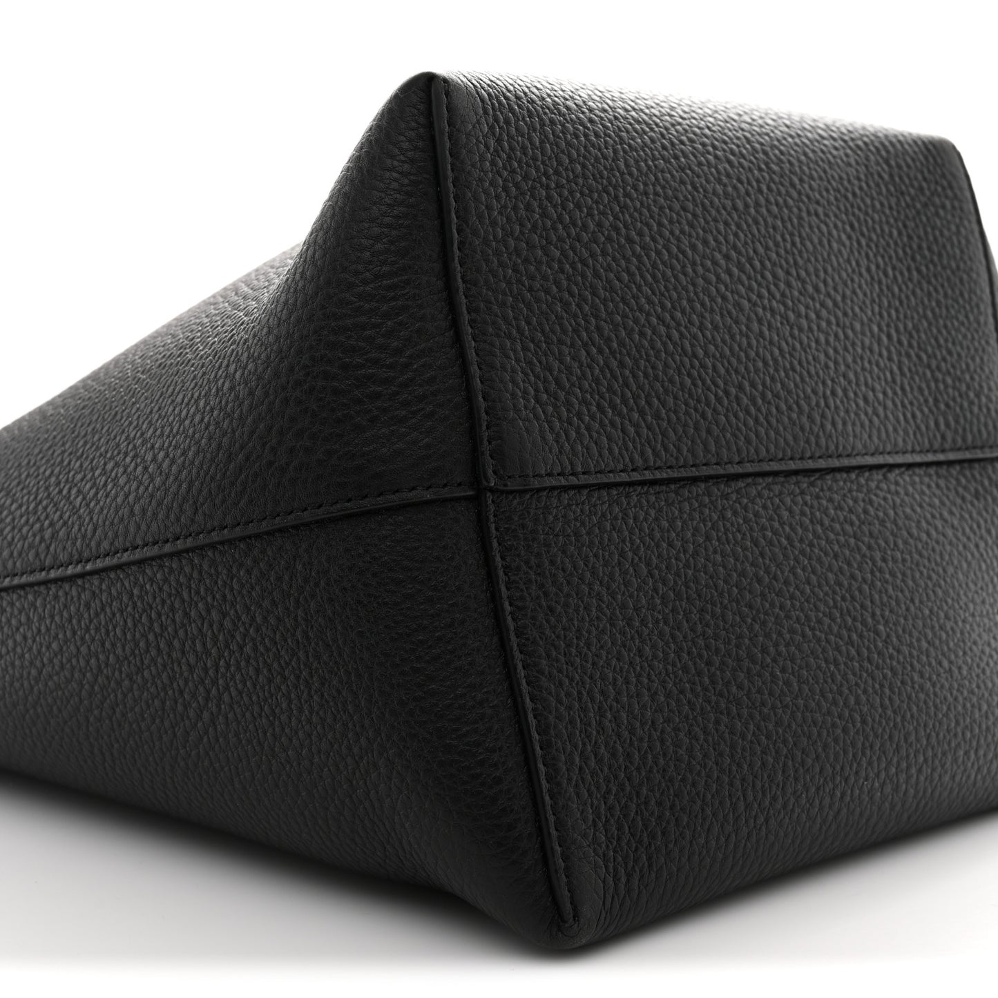 Grained Calfskin Medium N/S Park Black