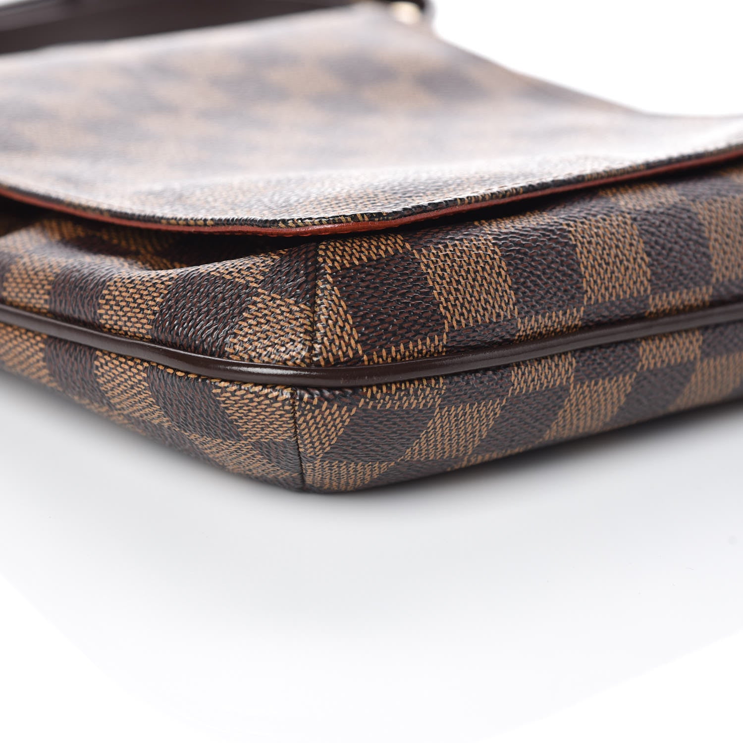 Louis Vuitton Damier Ebene Musette Salsa 6 of 9