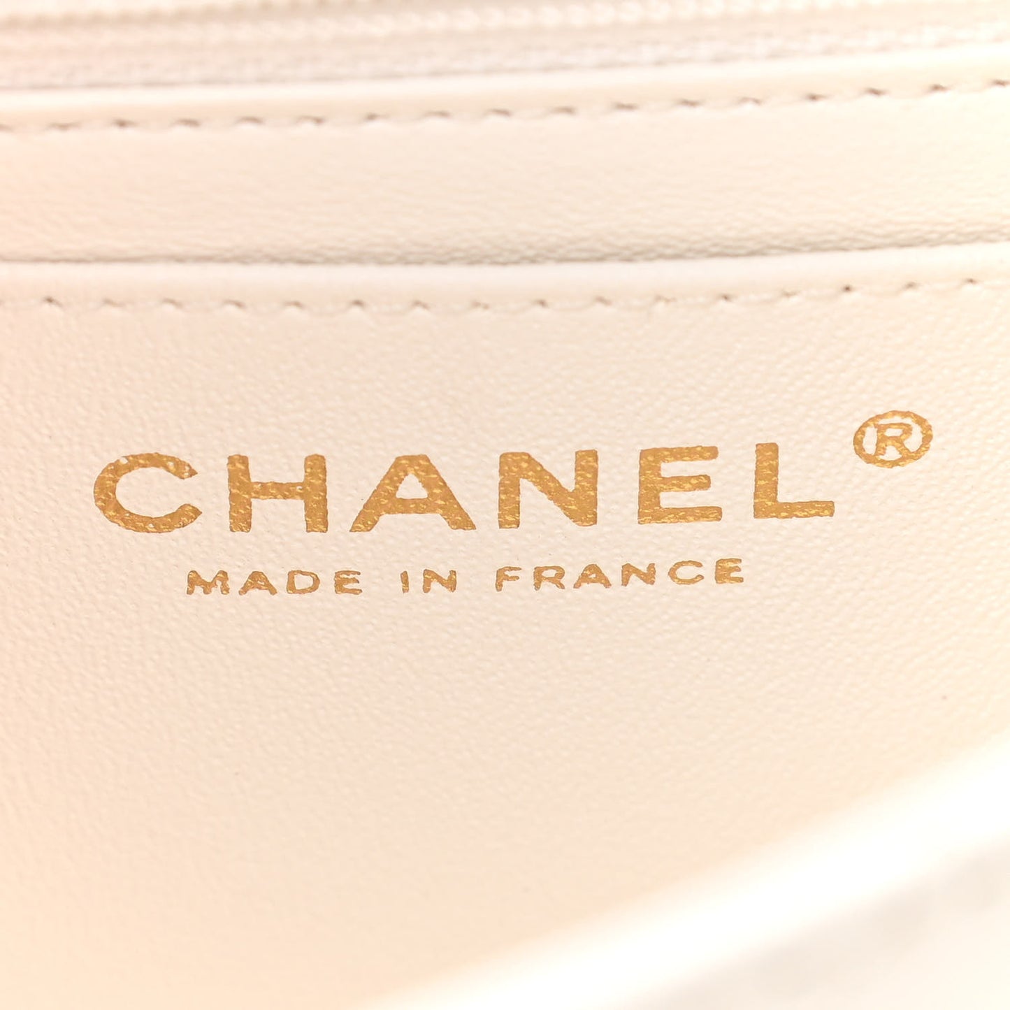 Aged Calfskin Quilted 2.55 Reissue Mini Flap White