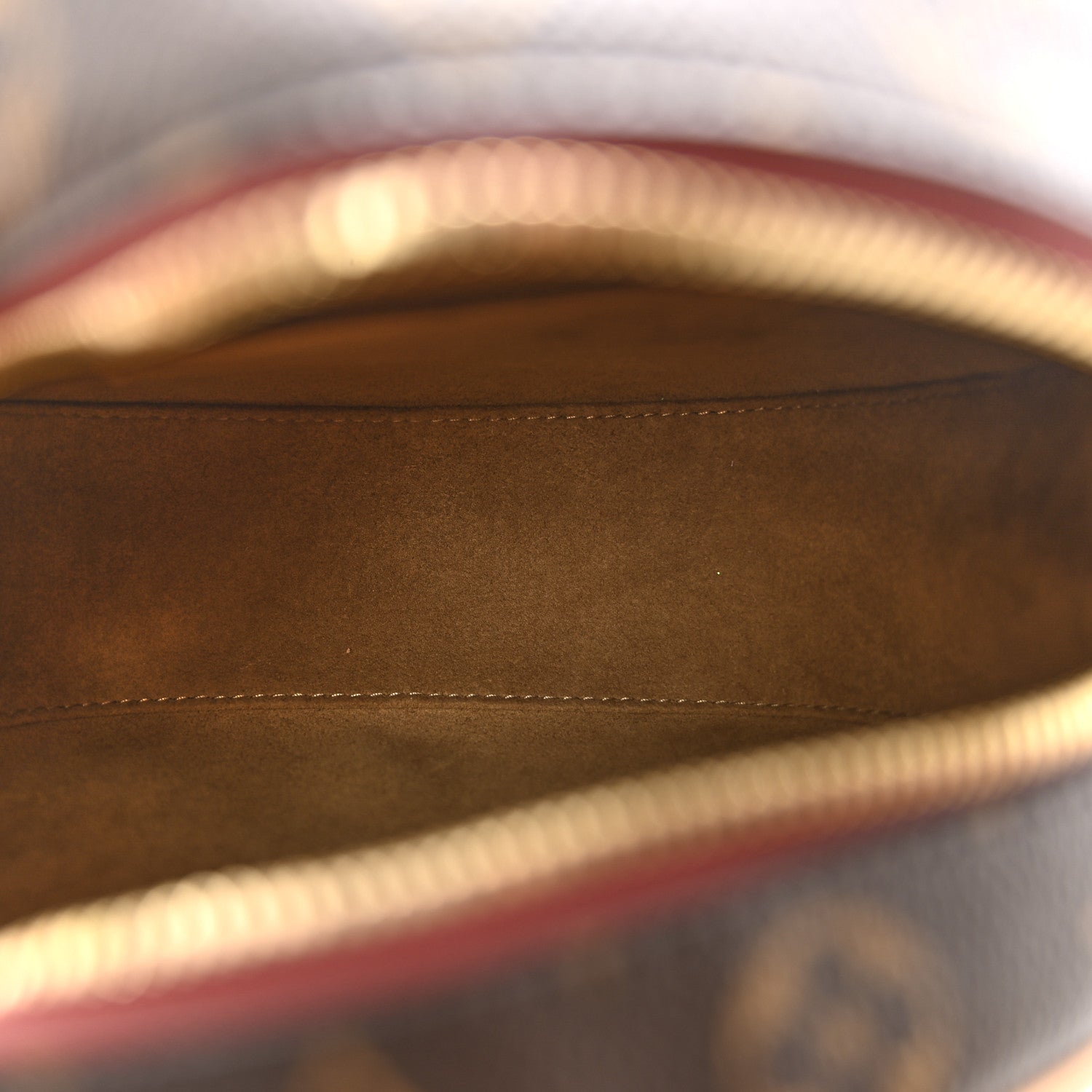 Louis Vuitton Monogram Boite Chapeau Souple MM 5 of 11