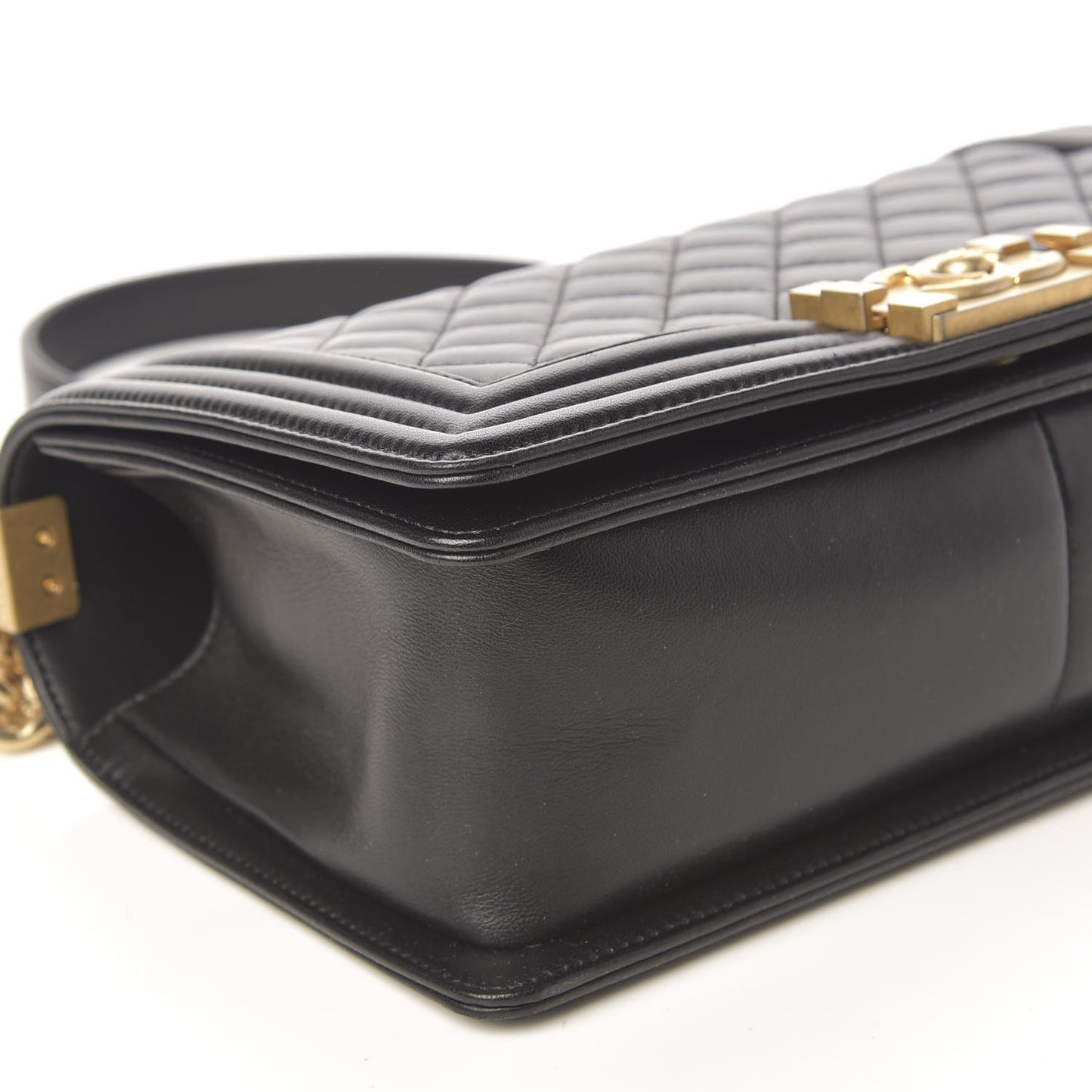 Lambskin Quilted Medium Boy Flap Black