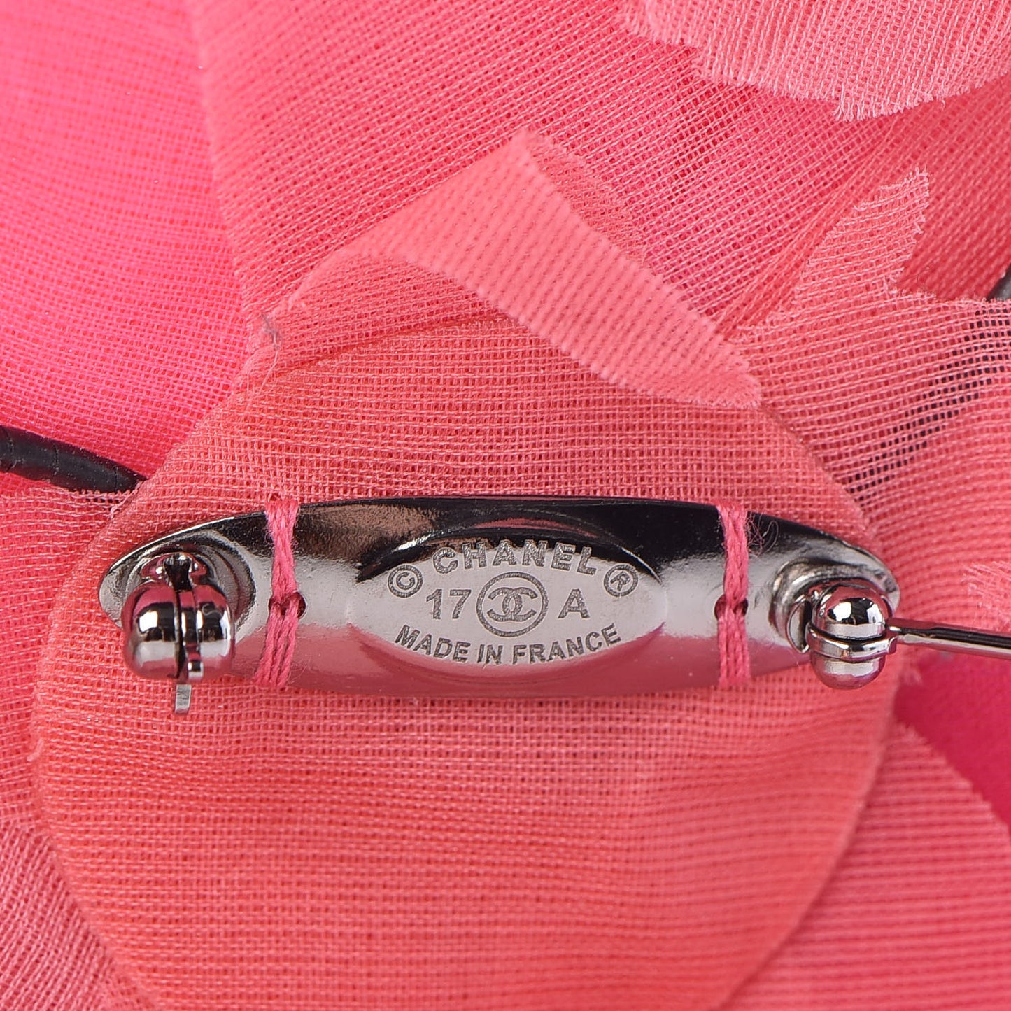 Fabric Bead CC Camellia Brooch Pink