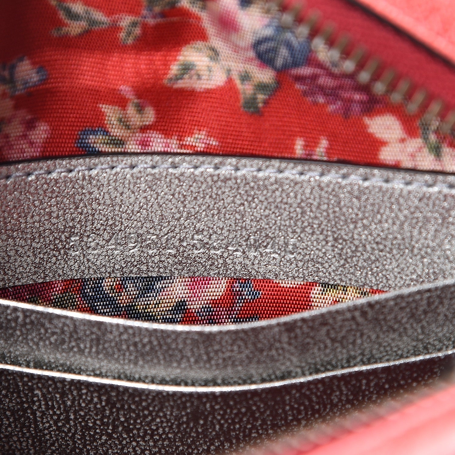 Gucci Laminated Nappa Trapuntata Mini Zumi Dome Shoulder Bag Rosso Marine Argento 6 of 9
