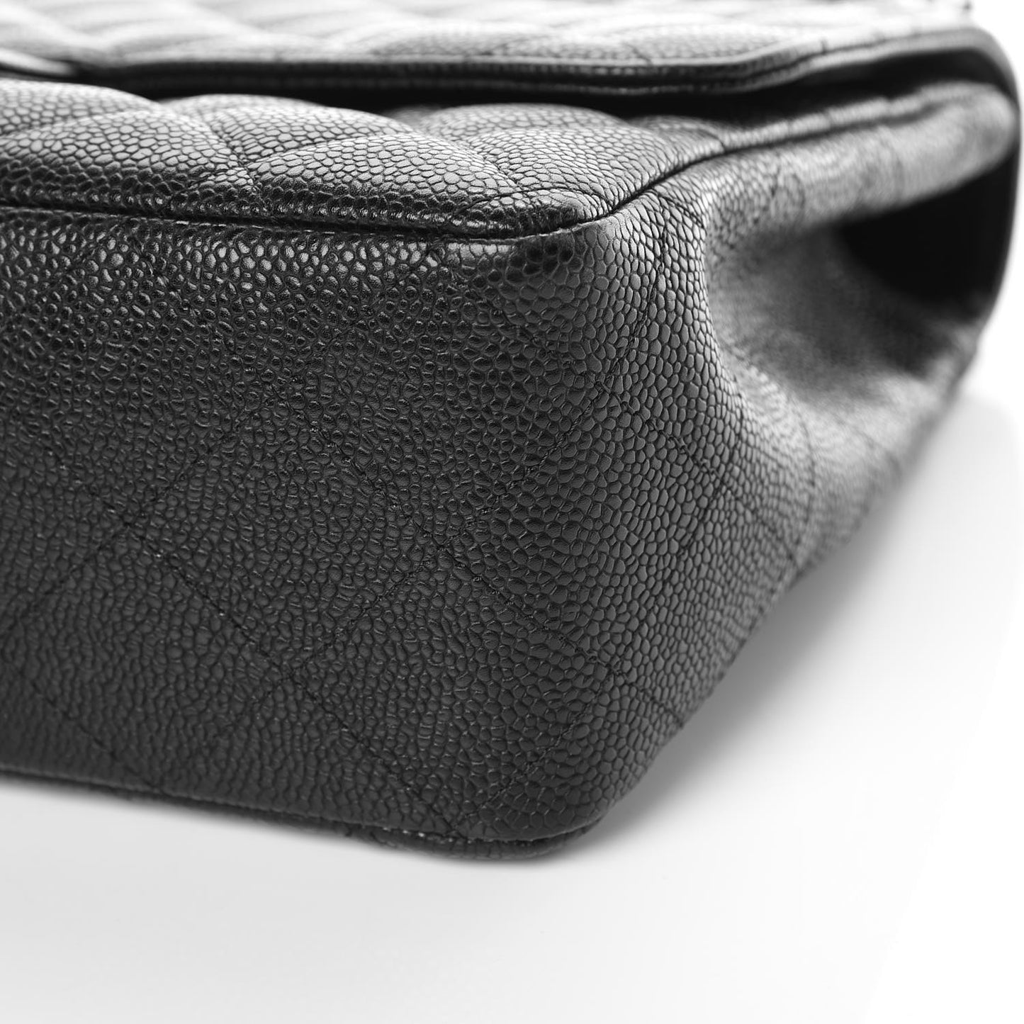 Caviar Quilted Jumbo Single Flap Black
