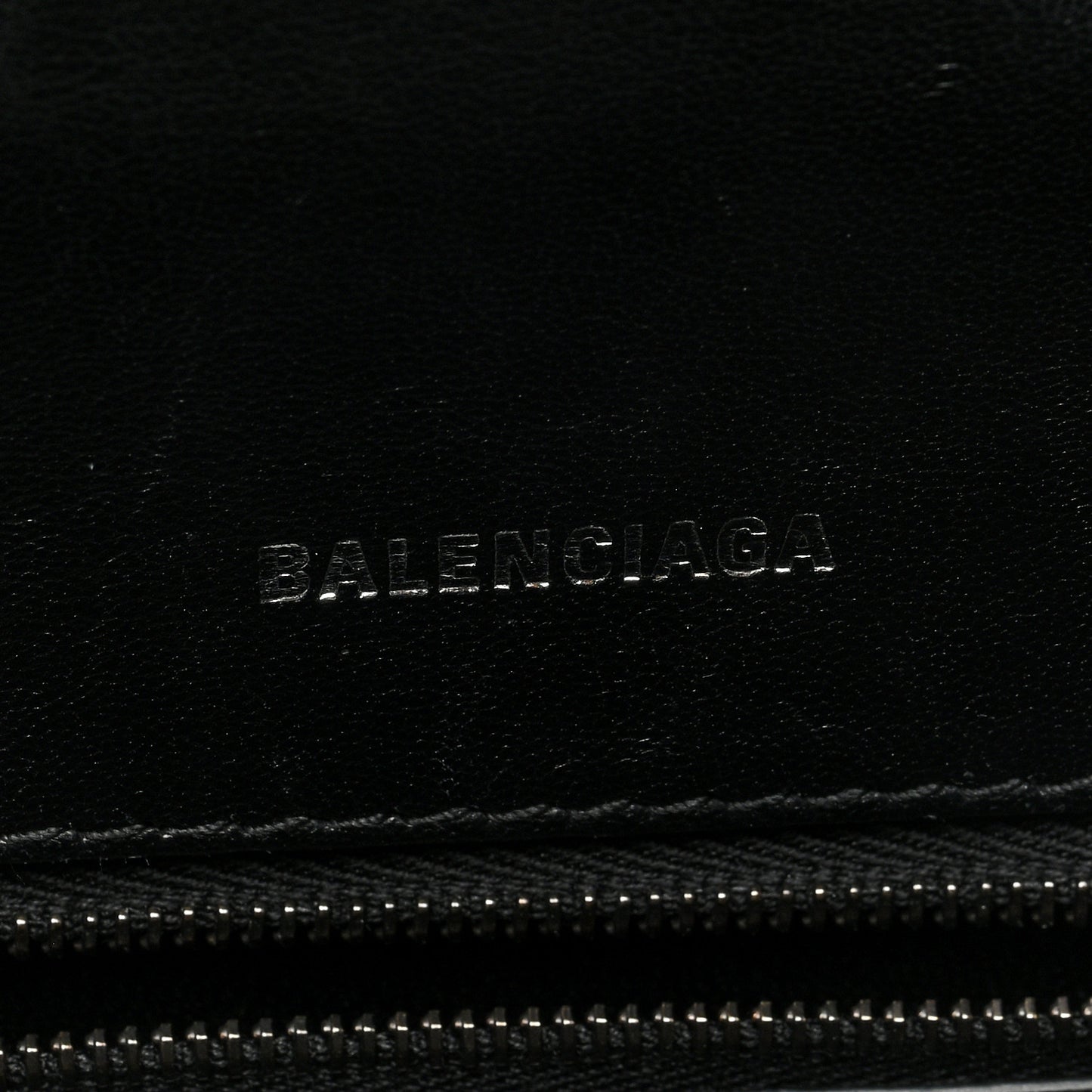 Shiny Calfskin Monochrome Crocodile Embossed Small Hourglass Top Handle Bag Black