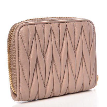 Miu Miu Nappa Matelasse Lux Coin Purse Cammeo 3 of 10