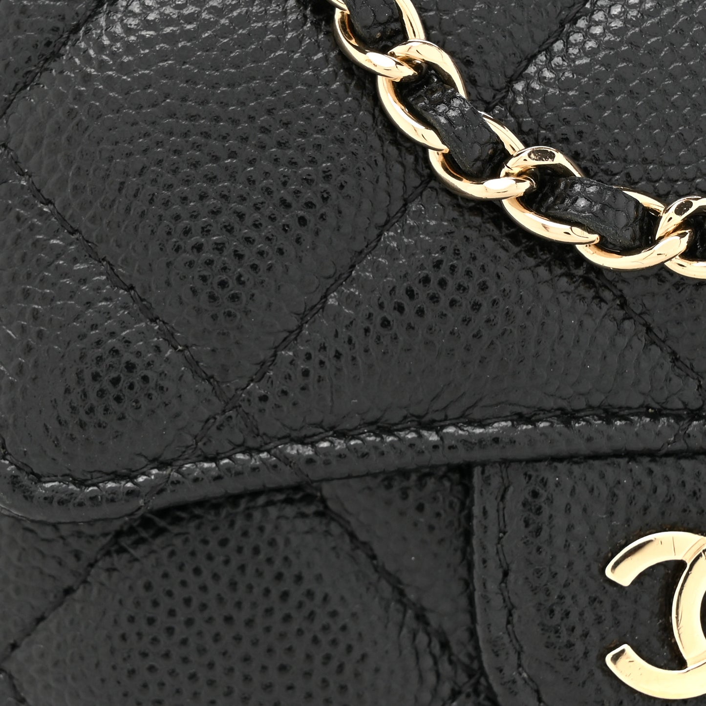 Caviar Quilted Flap Card Holder On Chain Black