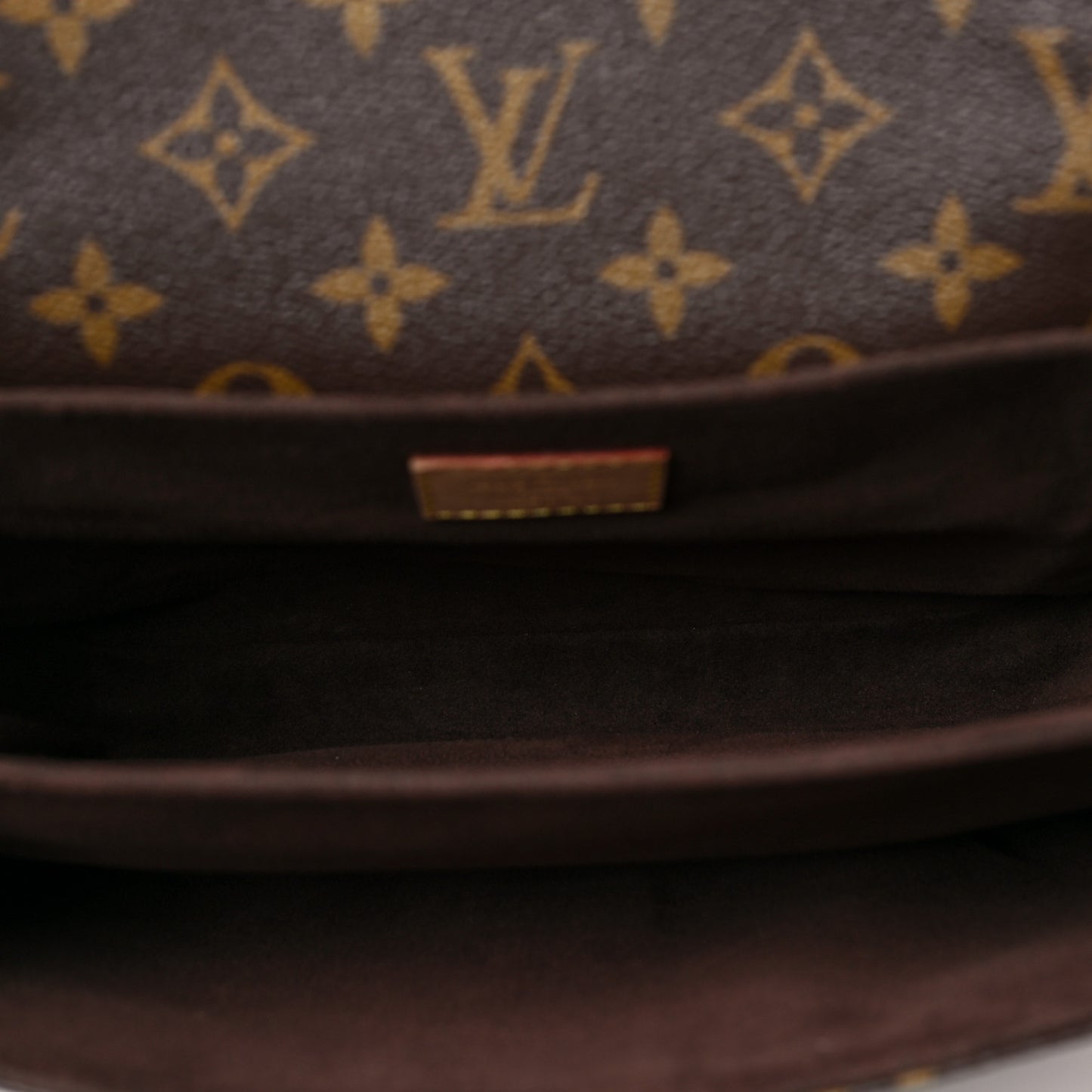 Monogram Pochette Metis