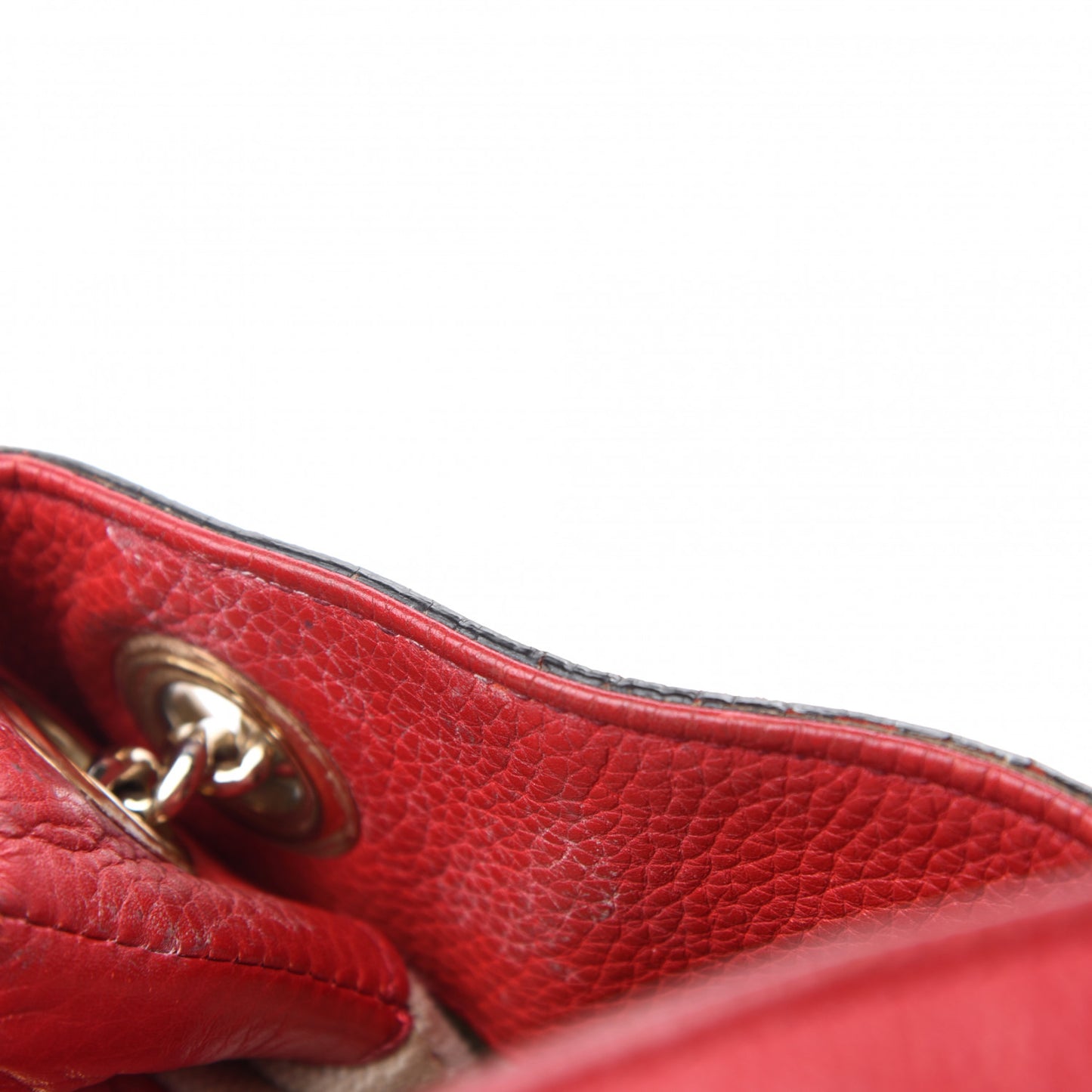 Pebbled Calfskin Medium Soho Chain Shoulder Bag Tabasco Red