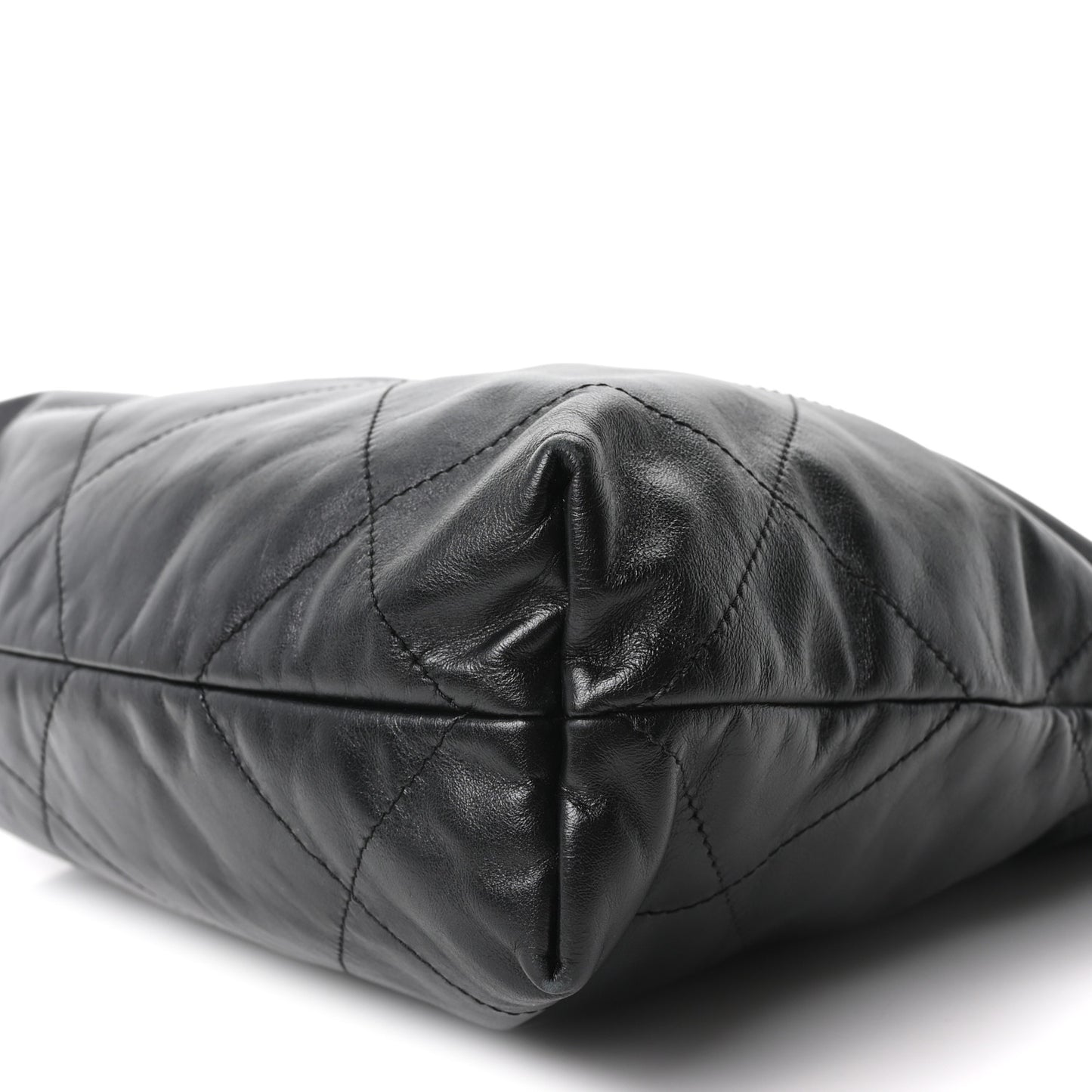Shiny Calfskin Quilted Small Chanel 22 Black